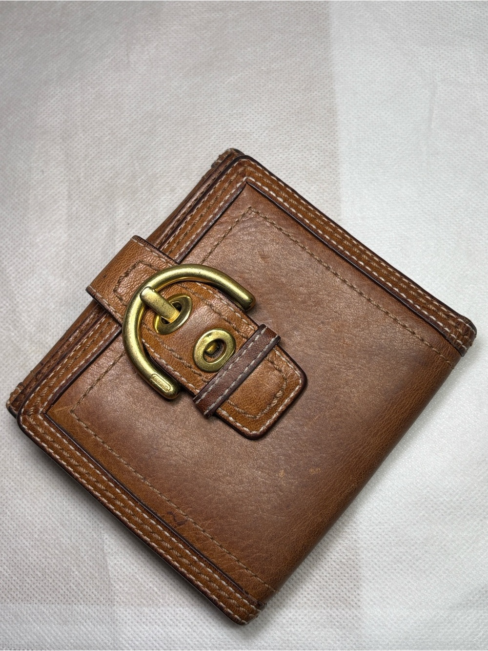 Coach Hamptons Soho Buckle Brown Leather Bifold Compact Wallet - Picture 3 of 12